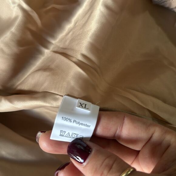 Winter Spring Mid-length Women's Parka quilted XL Tan NWOT - Picture 4 of 5